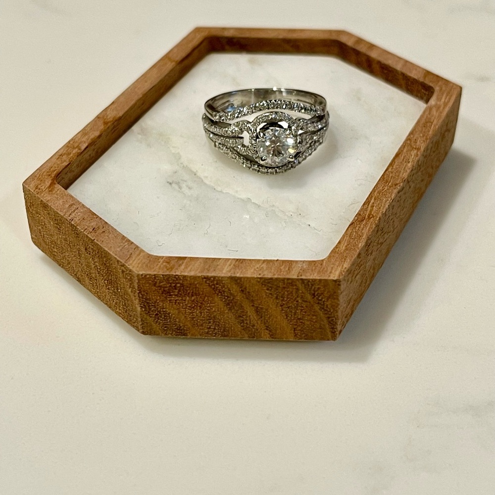 Bridal set